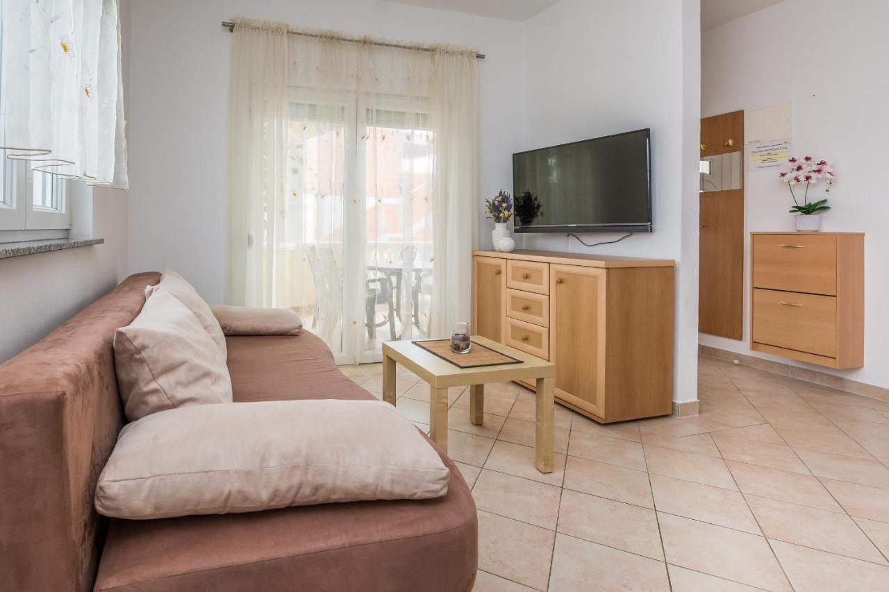 Apartments Sarlija ヴィル エクステリア 写真